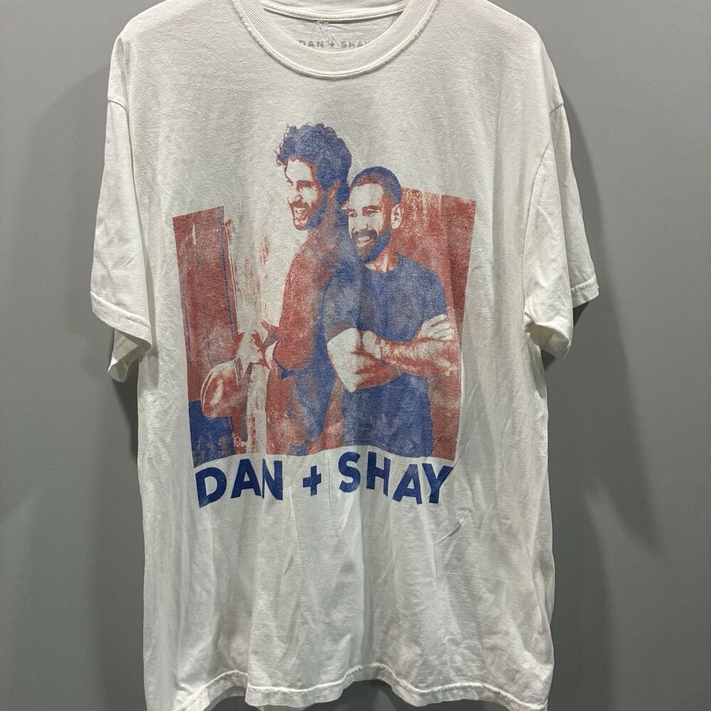 2024 Dan + Shay Heartbreak On The Map Tour T-Shirt Size XL Concert Dates Graphic